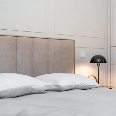 Apartment Aleja Solidarnosci 60b Warsaw